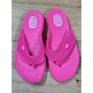 HEYDUDE Women's Christi Flip Flop Mono Electric Pink Size 7 Shoes Women